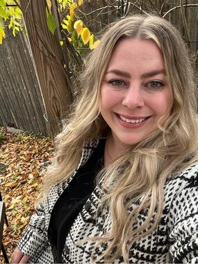 Meet your Posher, Tanya